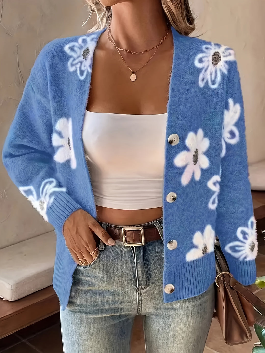 Christine – Soft Floral Knit Cardigan