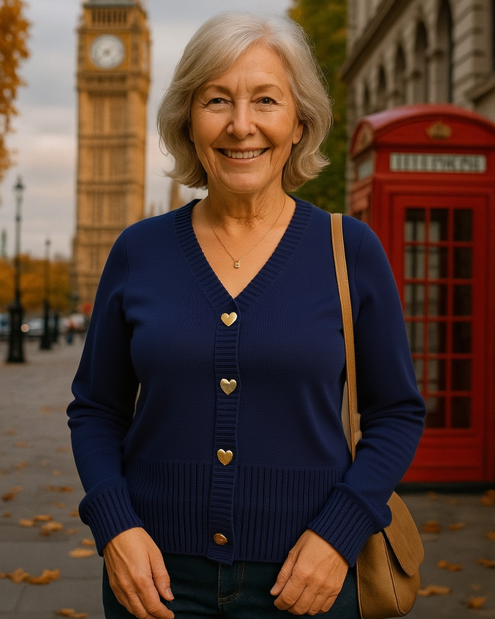 Diana - Heart-Button Cardigan