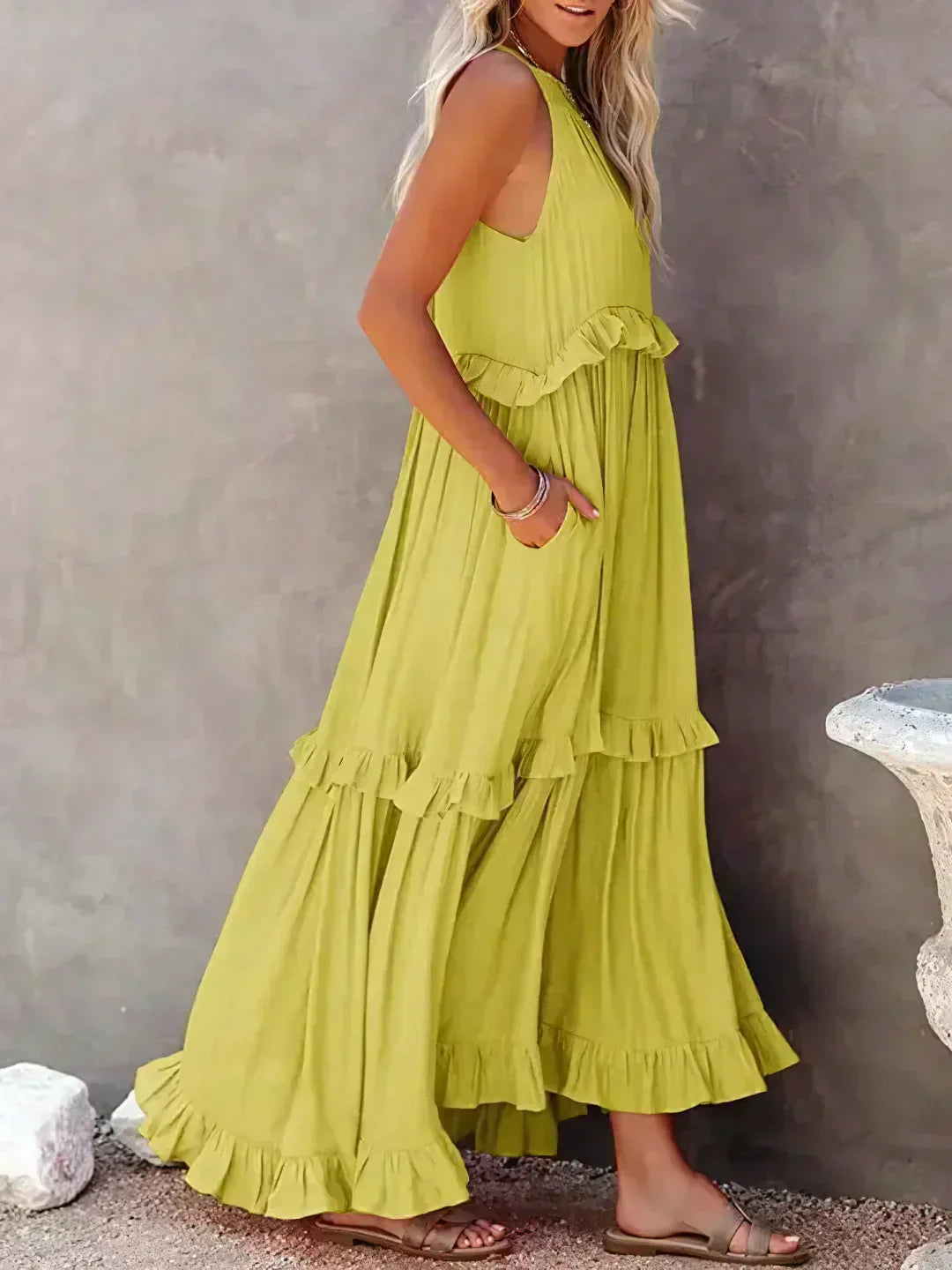 Xanthe – Flowing Ruffle Maxi Dress