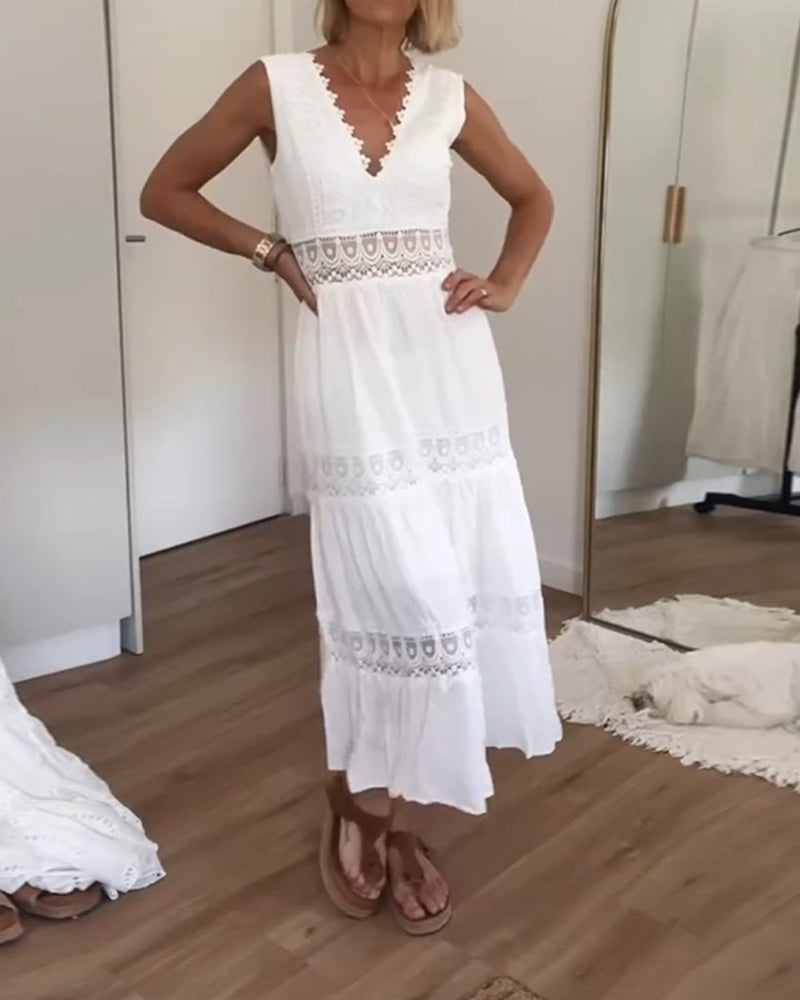 Lillian – Elegant Lace Dress