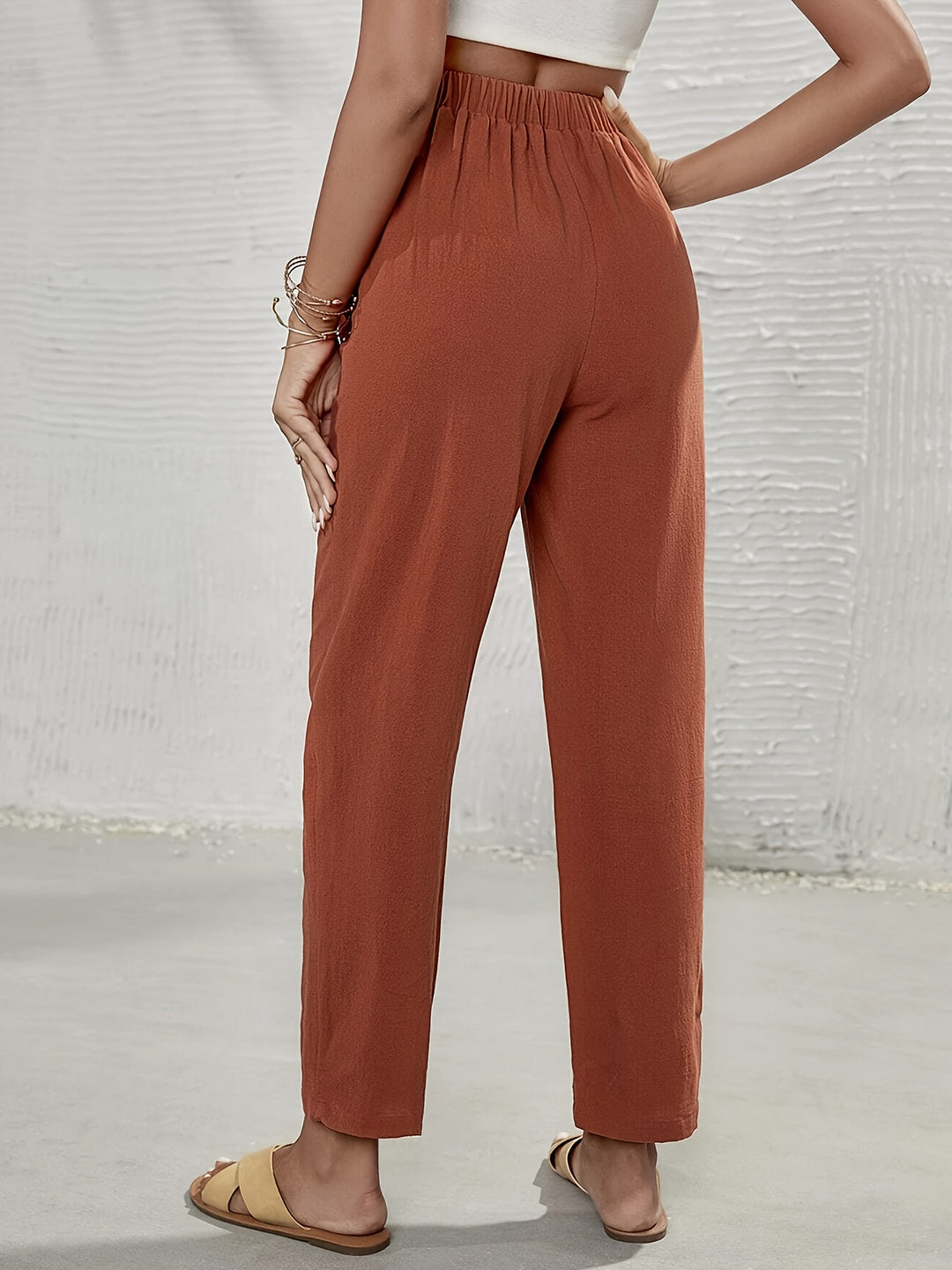 Sylvia – Elegant High-Waisted Cropped Trousers