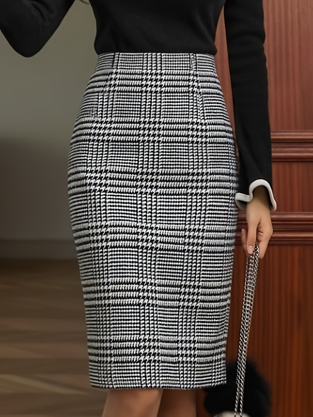 Cecilia – Modern Check Pencil Skirt