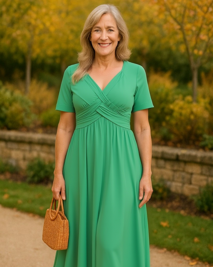 Iris – Chic Flow Maxi Dress