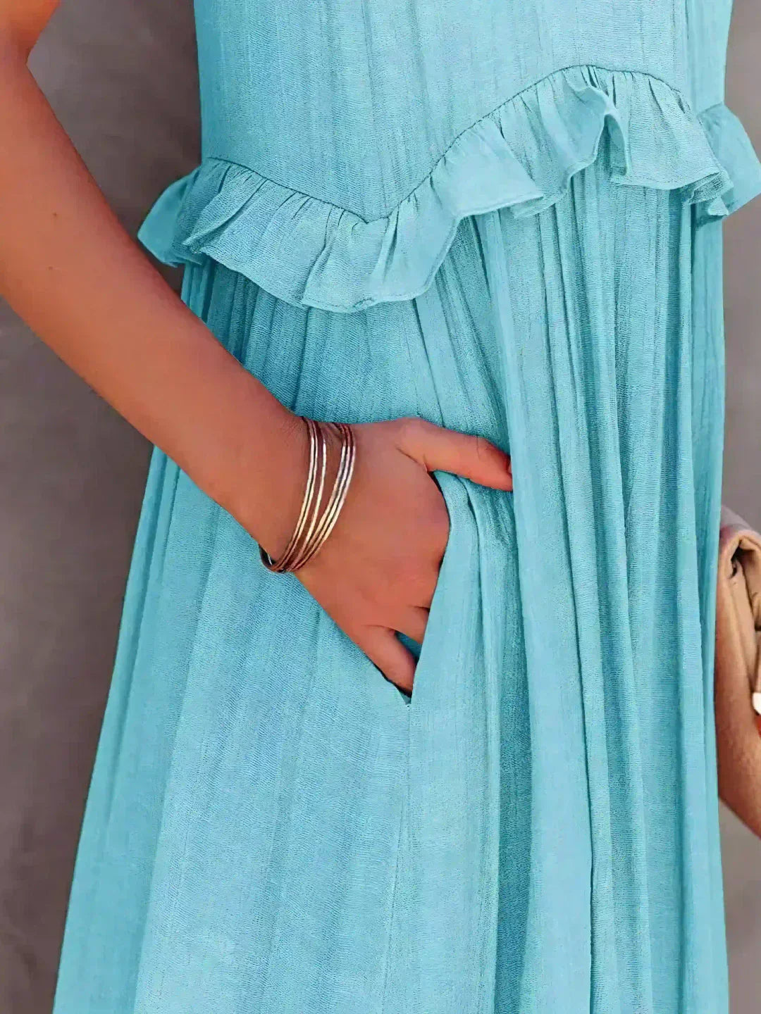 Xanthe – Flowing Ruffle Maxi Dress
