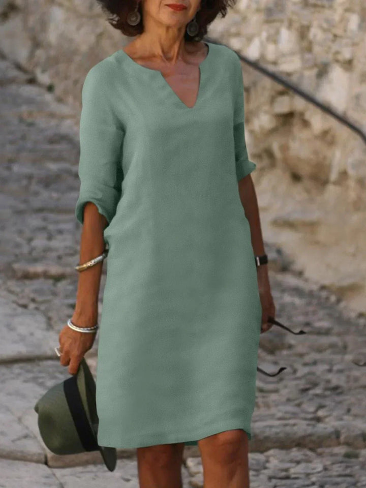 Florence – Graceful V-Neck Dress